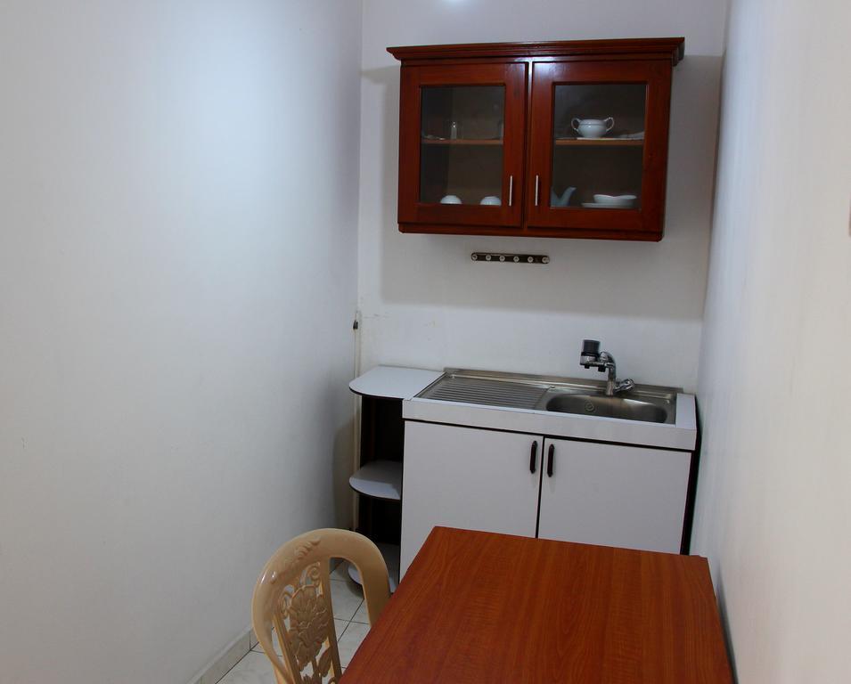 Holiday Guest Inn Negombo Chambre photo