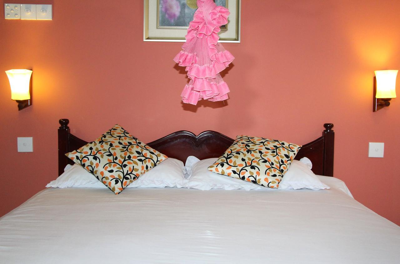 Holiday Guest Inn Negombo Extérieur photo